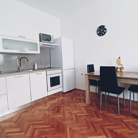 Apartman Dora Leilighet PUY Eksteriør bilde