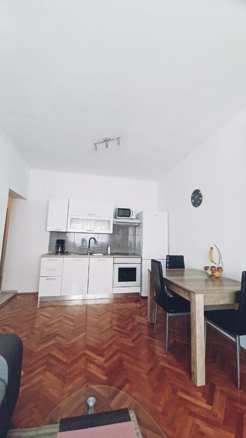 Apartman Dora Leilighet PUY Eksteriør bilde
